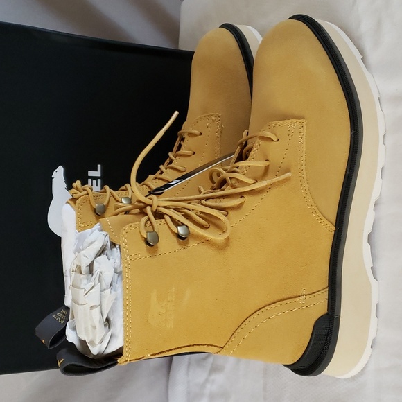 NEW Sorel Hi-Line Lace-Up Boots - Picture 2 of 13